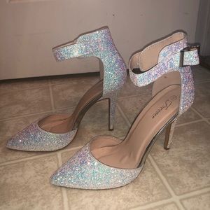 Heels size 9